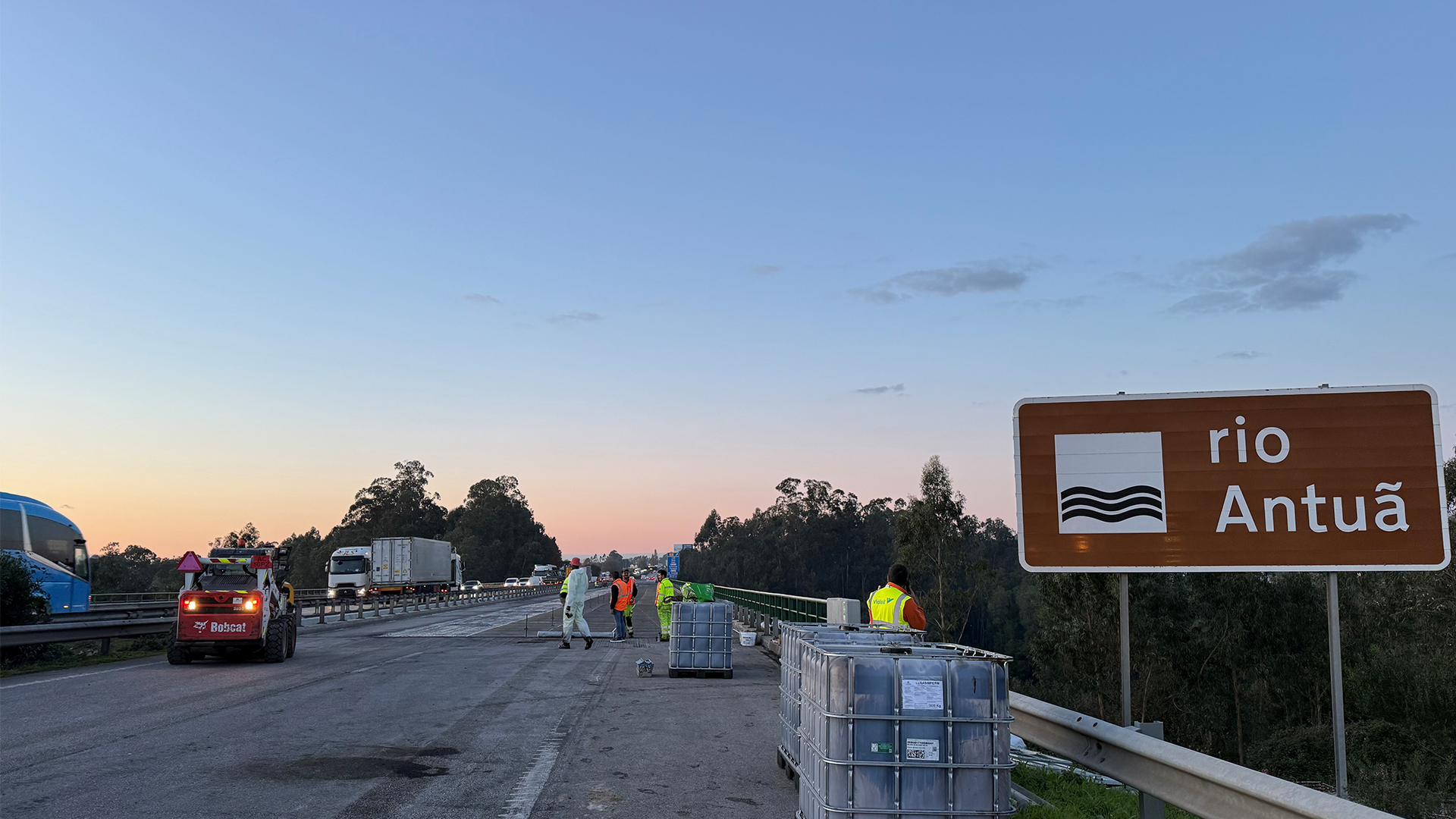 Impermeabilização do viaduto sobre o rio Antuã